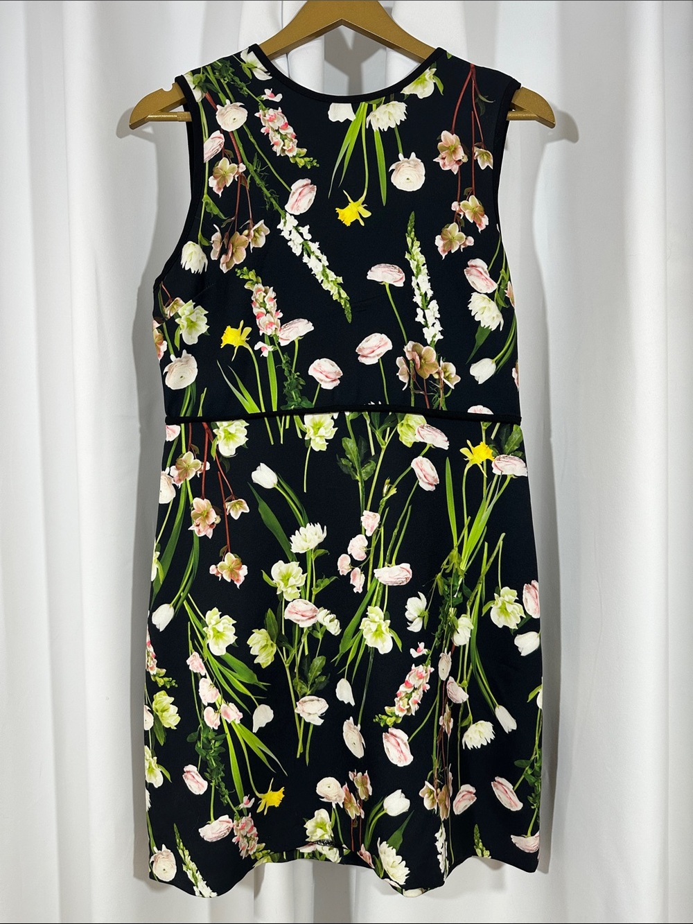 Victoria Beckham for Target Dress Medium Black Floral Sleeveless Sheath